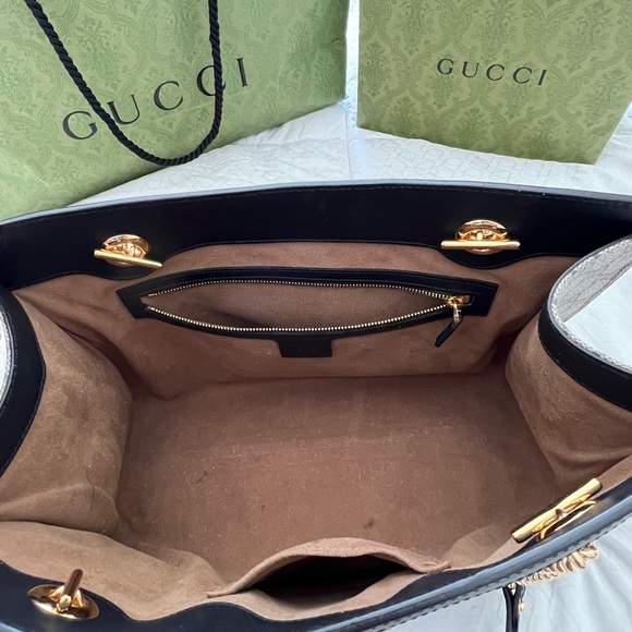 Gucci Padlock Medium Handbag Coated Canvas with Black Leather Trim + Box & Bag!! - Picture 8 of 9